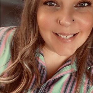 Meet your Posher, Jenny